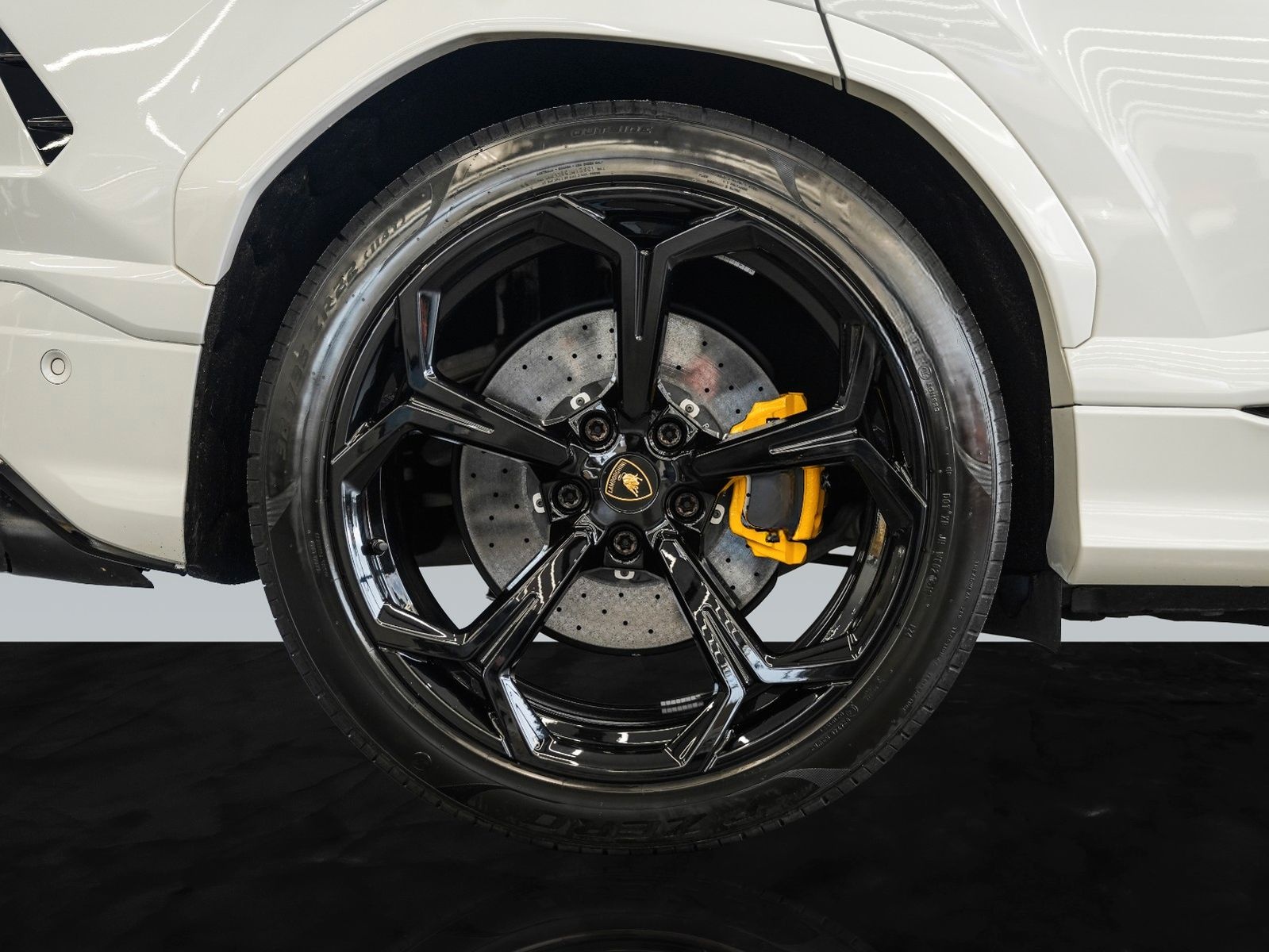 Lamborghini Urus | Panoramic Roof | B&O Sound System foto 12