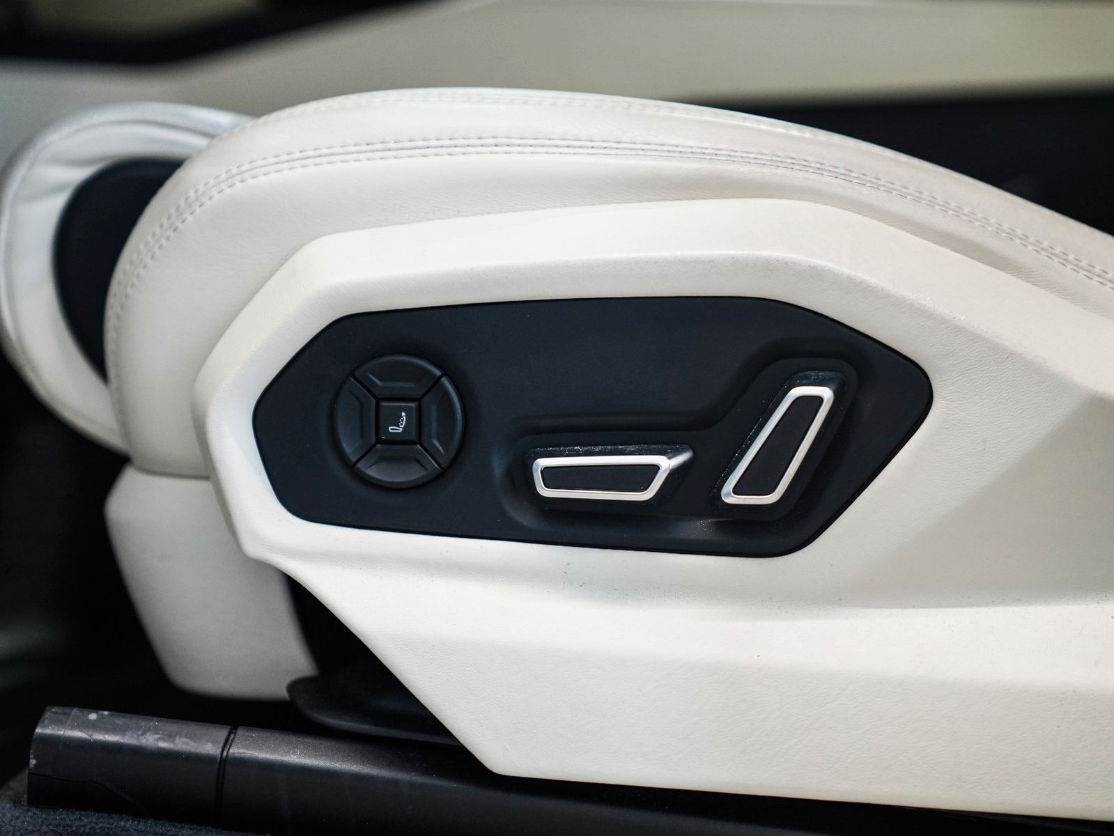 Lamborghini Urus | Panoramic Roof | B&O Sound System foto 23