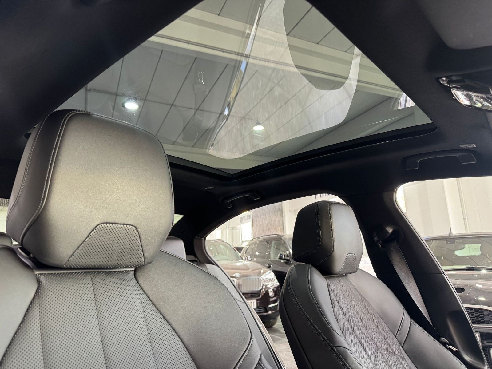 BMW 520dA*1.Hd*MSport*Pano*LED*Leder*Dr.Ass.Plus*RFK foto 14