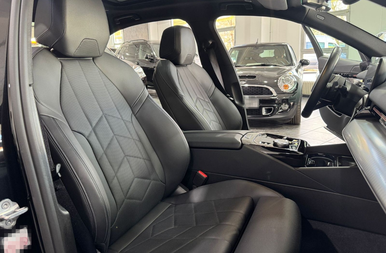 BMW 520dA*1.Hd*MSport*Pano*LED*Leder*Dr.Ass.Plus*RFK foto 17