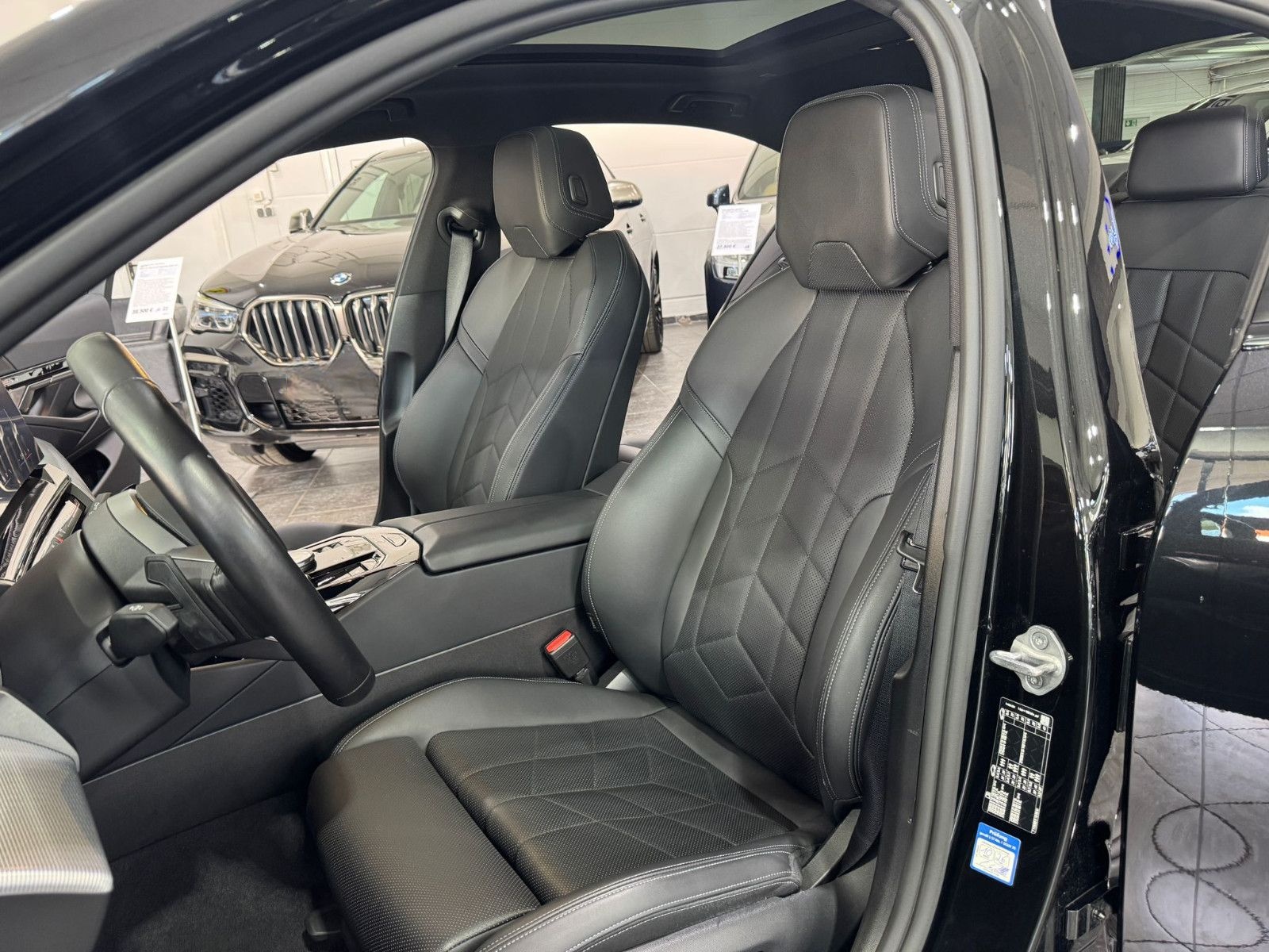 BMW 520dA*1.Hd*MSport*Pano*LED*Leder*Dr.Ass.Plus*RFK foto 21