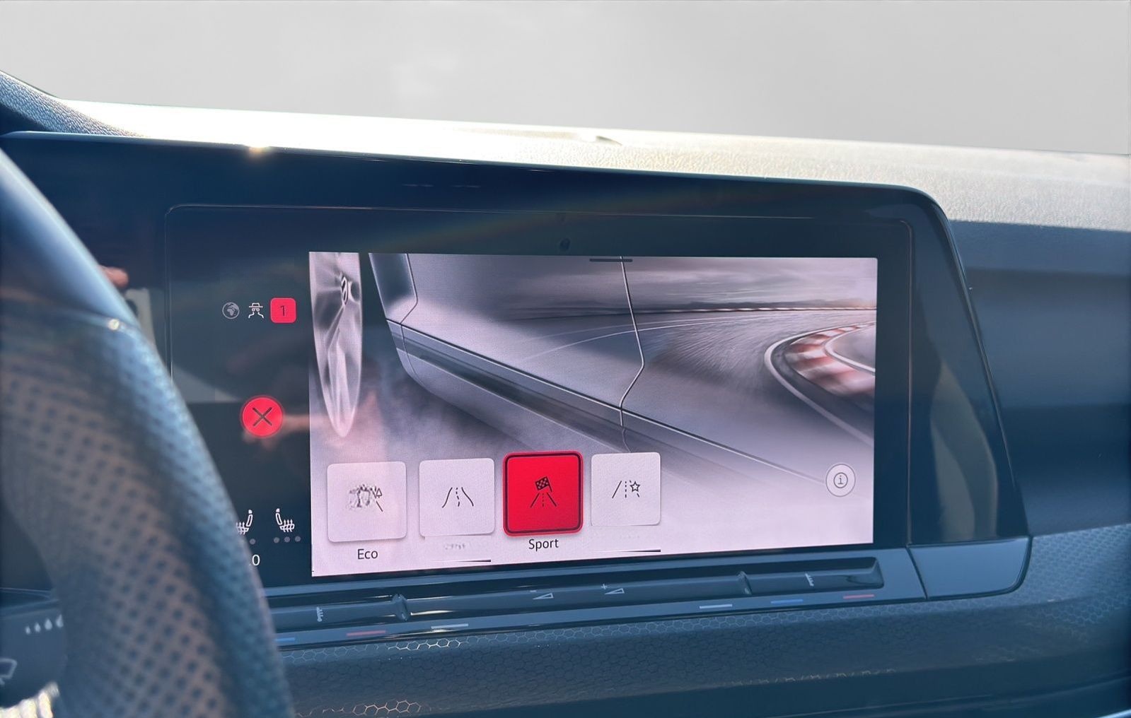 Volkswagen Golf GTI LED+ KAMERA VIRTUAL+ LM18 foto 13