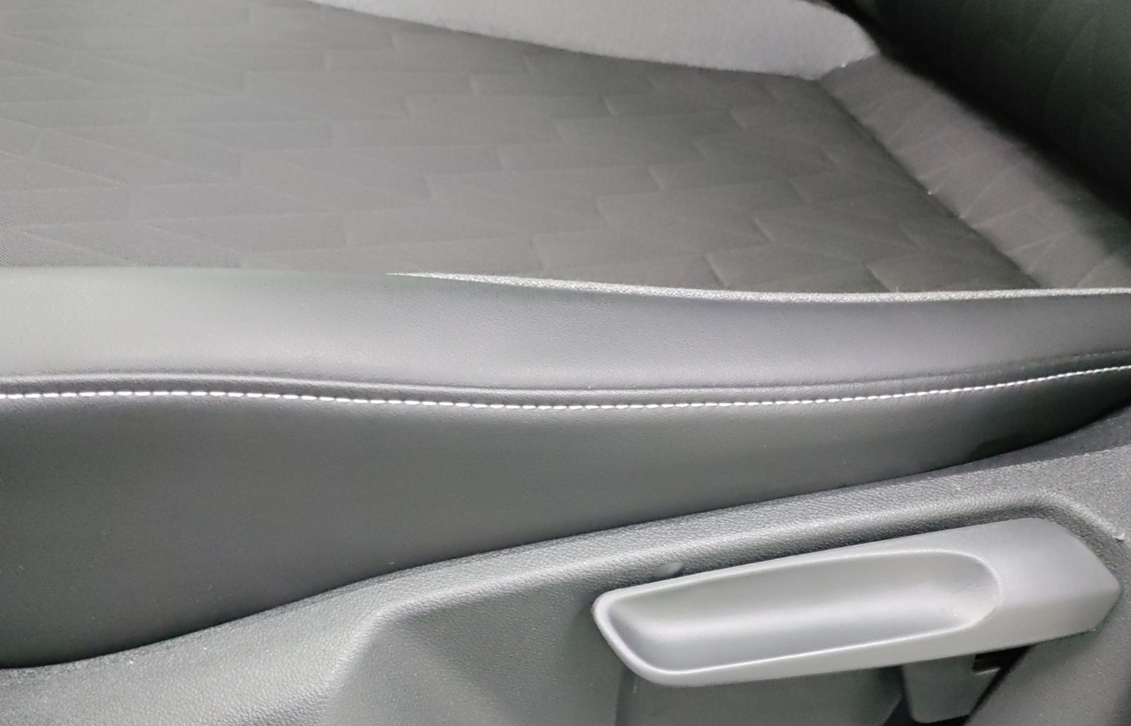 Volkswagen T-Roc 2.0 TDI DSG GOAL AHK KAMERA NAVI LED+ foto 17