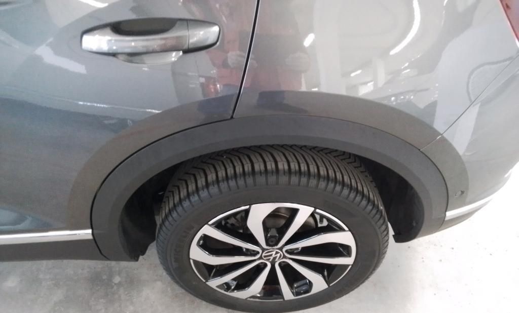 Volkswagen T-Roc Style 1.5 TSI 110kW 7-Gang DSG 4 Türen foto 16