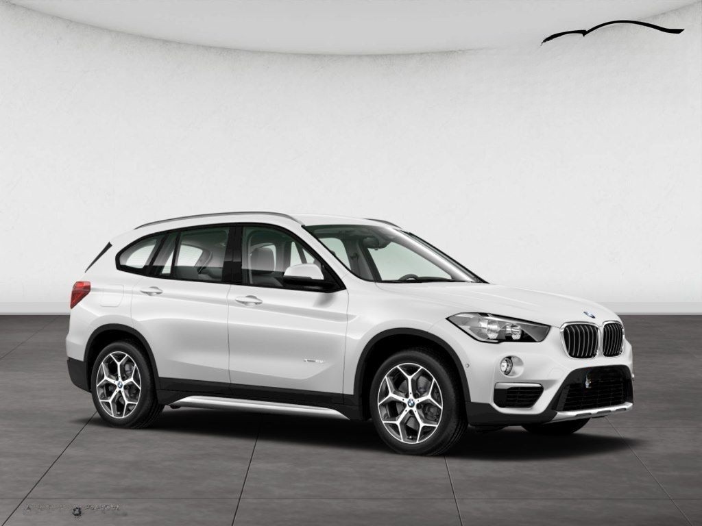 BMW X1 xDrive25i A xLine foto 9