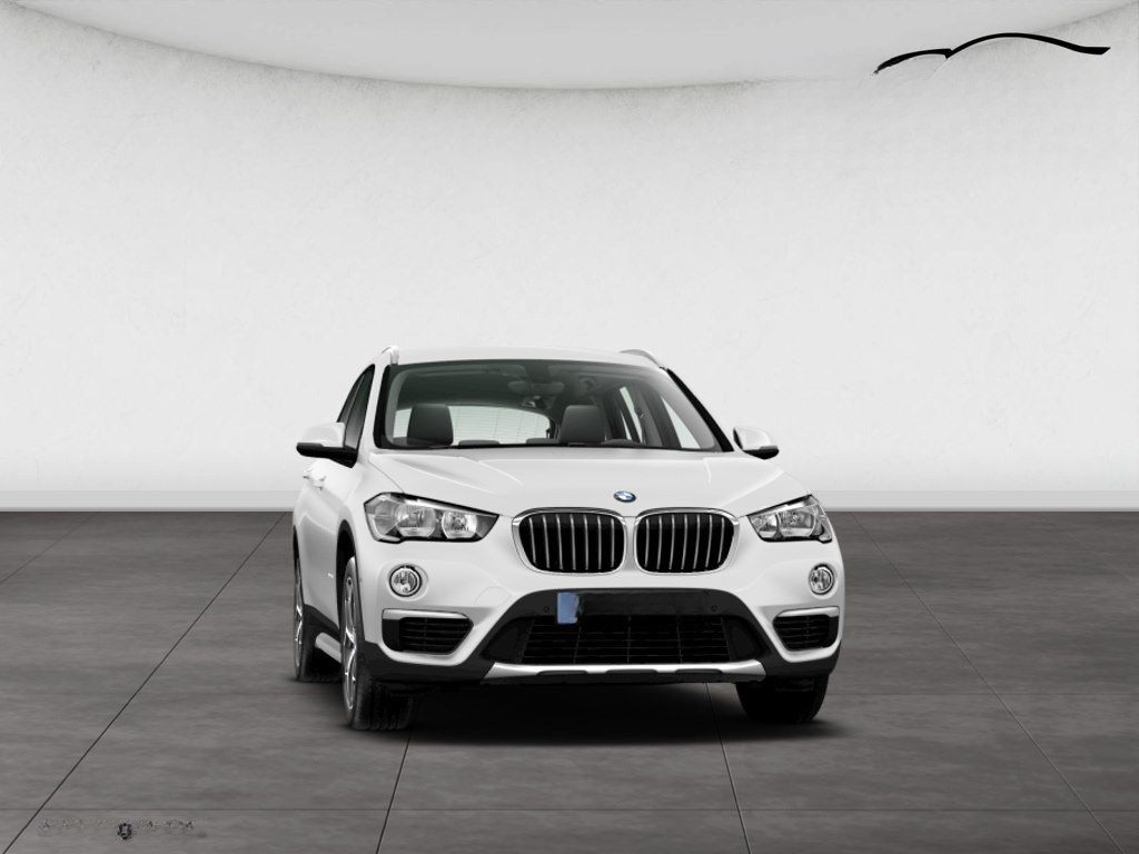BMW X1 xDrive25i A xLine foto 10
