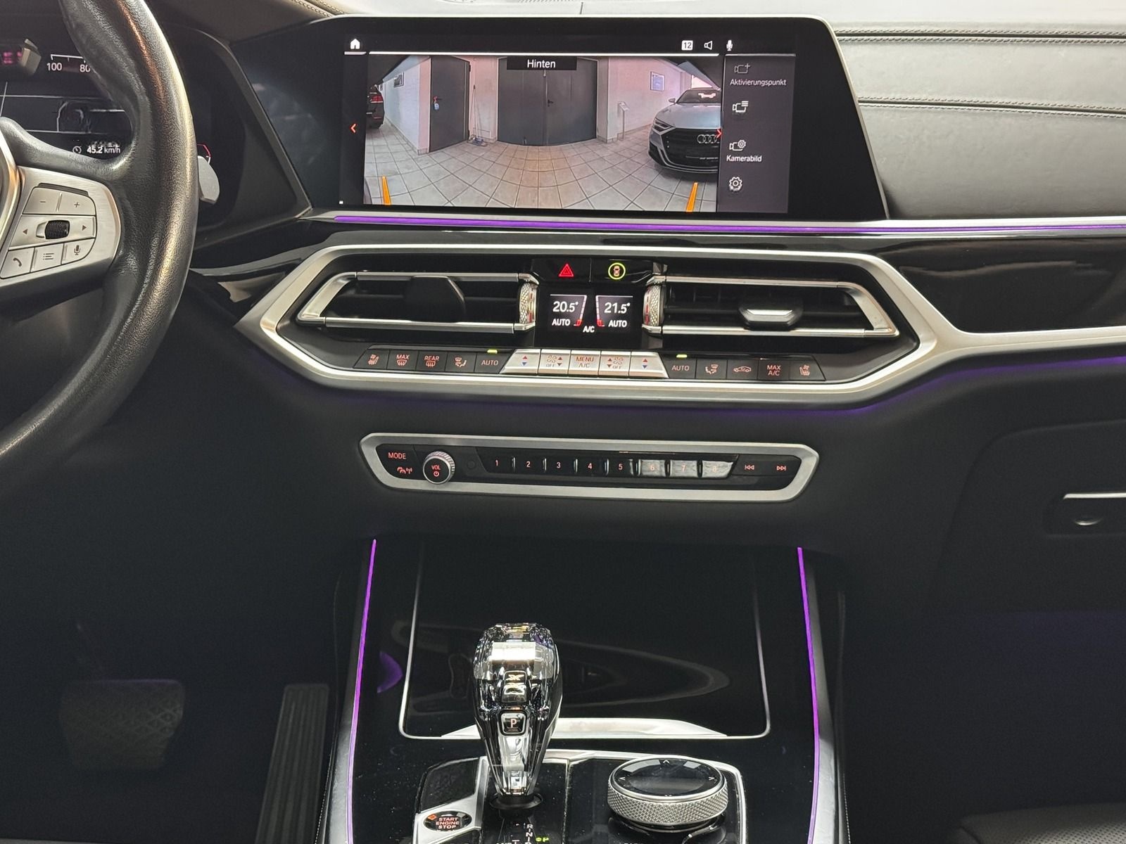 BMW X7 xDrive 40 d Design SKY LOUNGE FOND-TV 6-SITZE foto 16