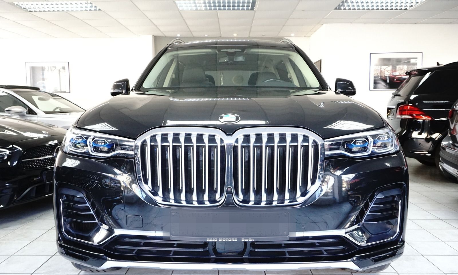 BMW X7 xDrive 40 d Design SKY LOUNGE FOND-TV 6-SITZE foto 3