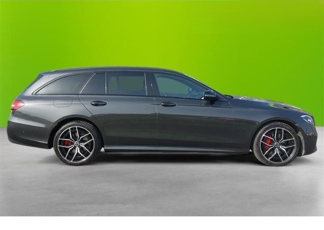 Mercedes-Benz E 400 d 4Matic T 9G-tronic AMG Line+LED+AHK+PANO foto 14