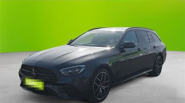 Mercedes-Benz E 400 d 4Matic T 9G-tronic AMG Line+LED+AHK+PANO foto 3