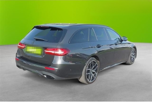 Mercedes-Benz E 400 d 4Matic T 9G-tronic AMG Line+LED+AHK+PANO foto 5