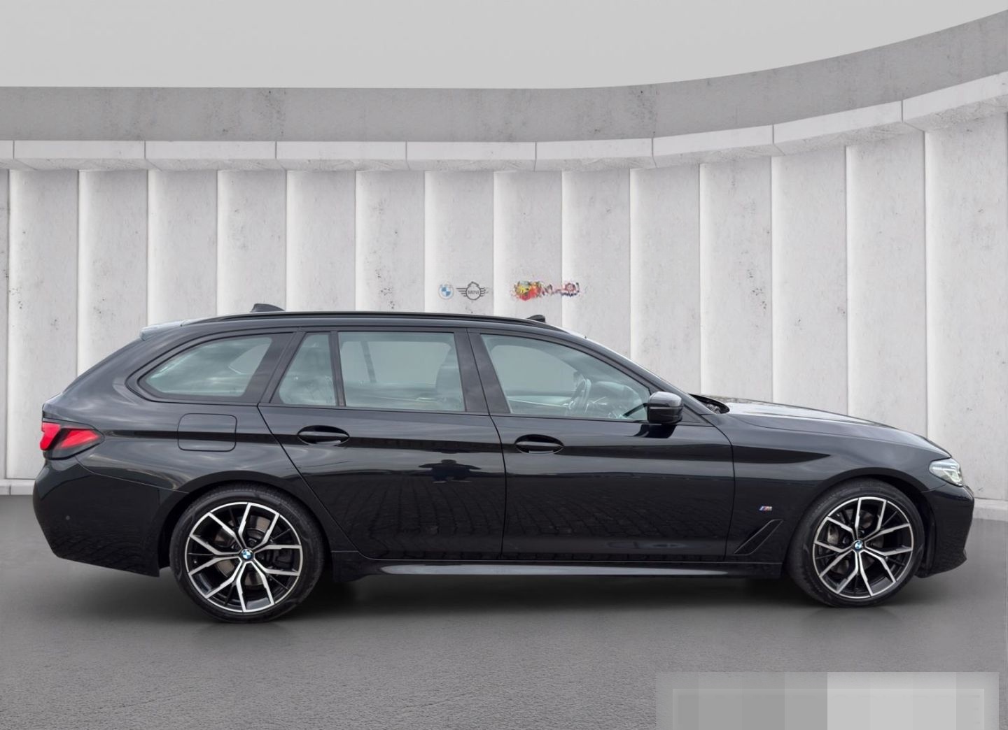 BMW 530 dAT M SPORT LASER HUD PANO KAMERA KEYLESS foto 8