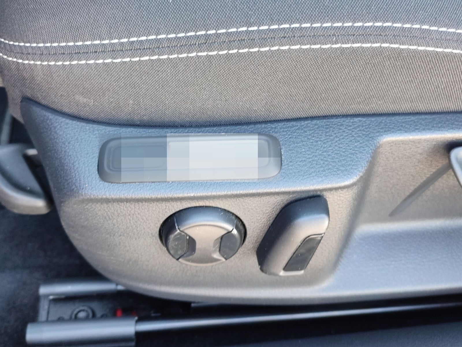 Volkswagen Passat Variant 2.0 TDI DSG Business DSG *Navi*AH foto 18