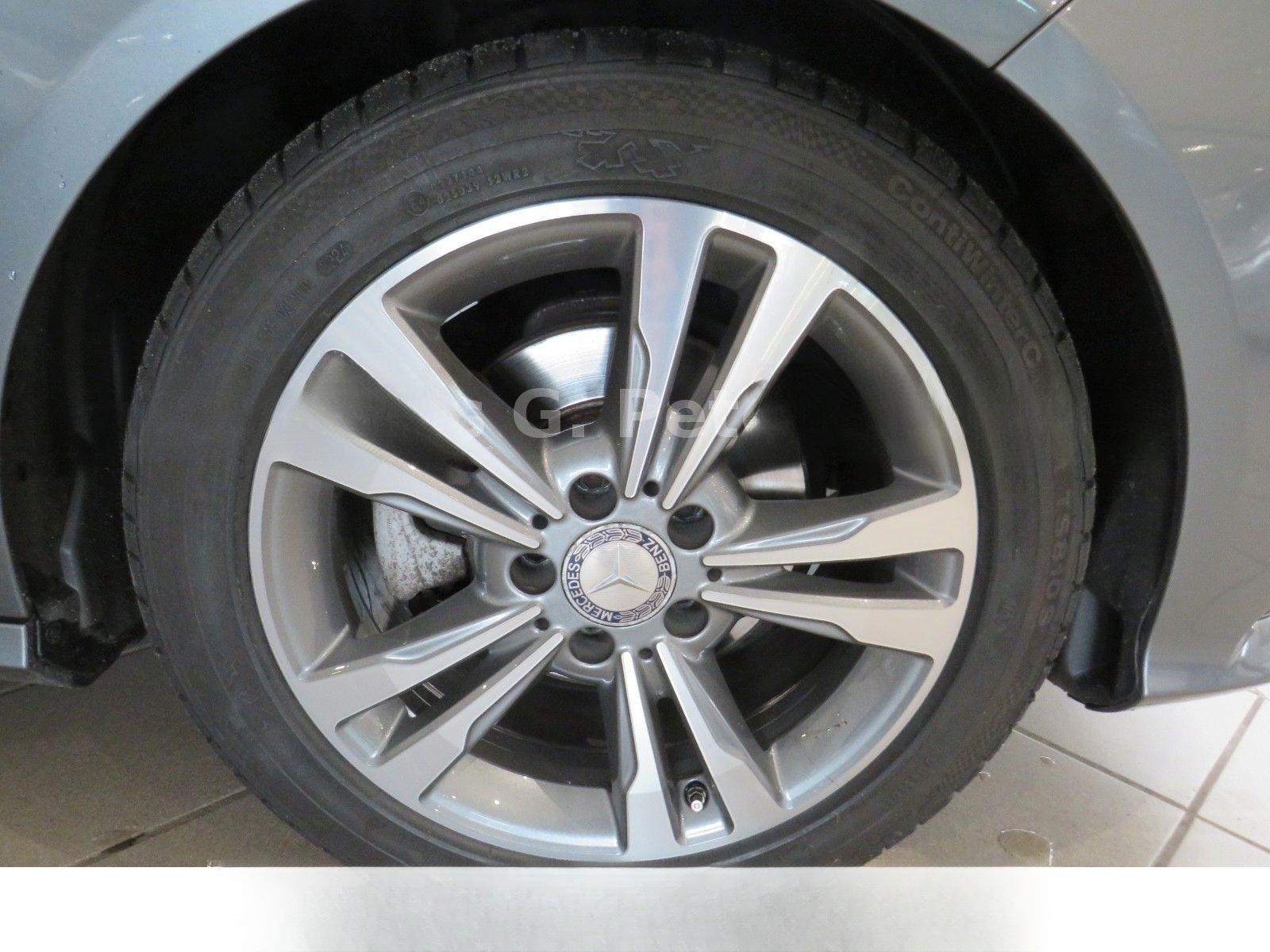 Mercedes-Benz E 220 BlueTec*Avantgarde*LED ILS*AHK*GHSD*SHZ* foto 18