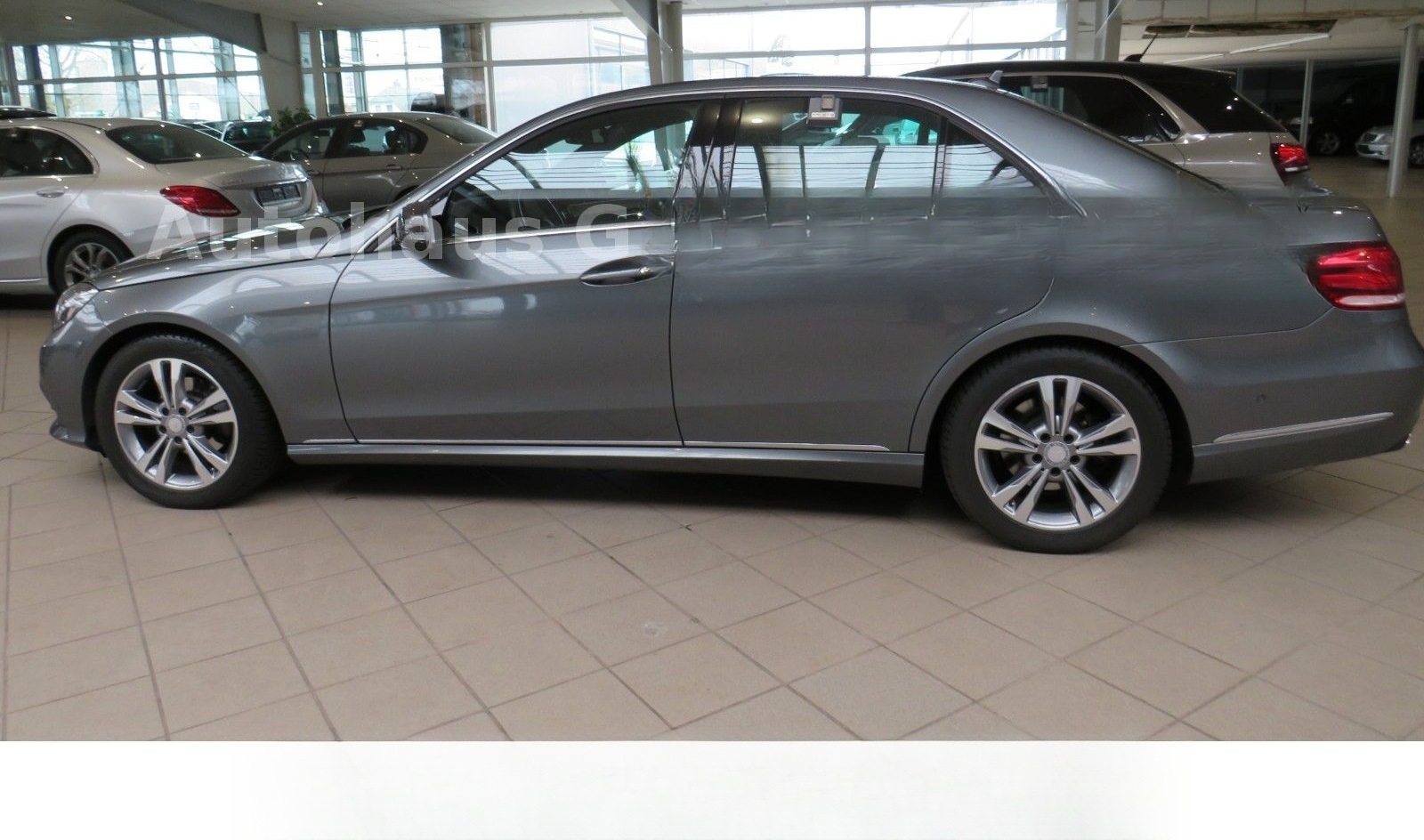 Mercedes-Benz E 220 BlueTec*Avantgarde*LED ILS*AHK*GHSD*SHZ* foto 8