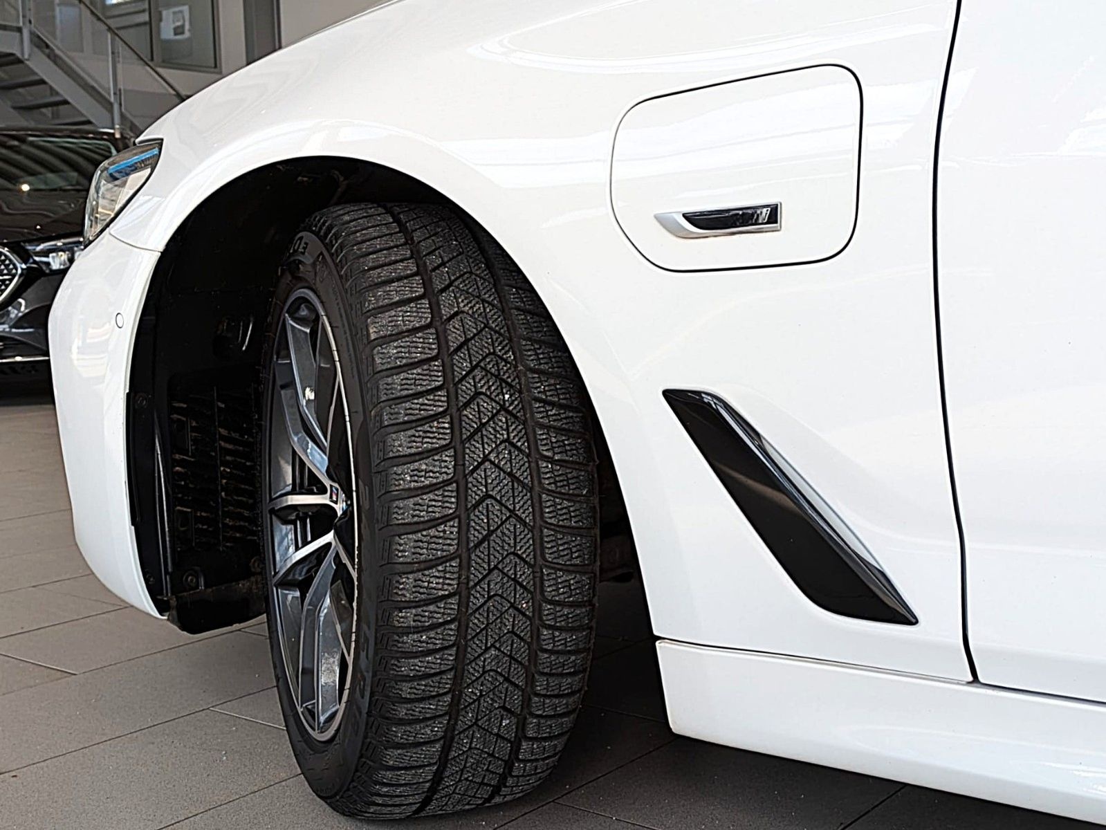 BMW 530e M SPORT VIRTUAL HUD NAVI LASER LEDER AHK foto 11