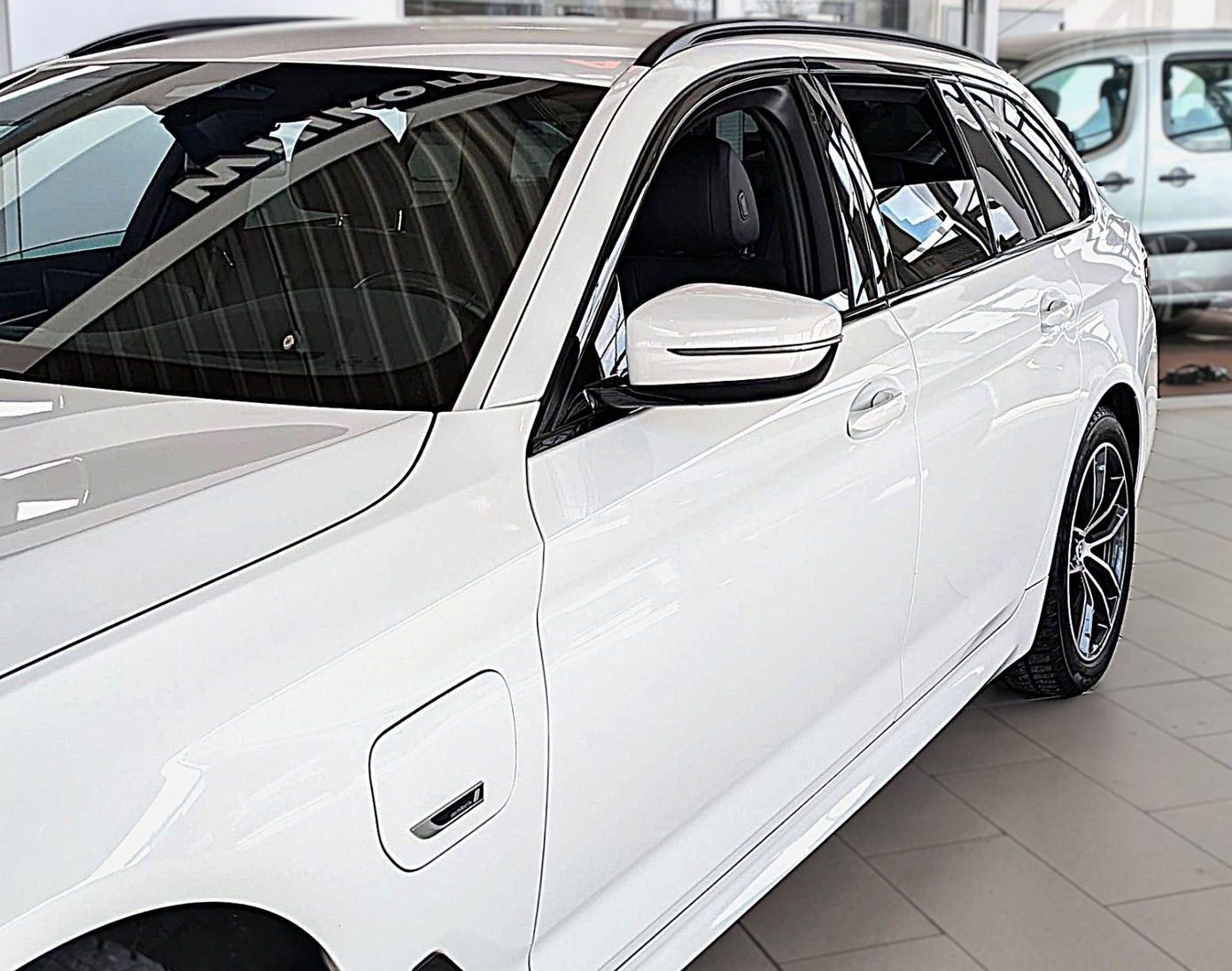 BMW 530e M SPORT VIRTUAL HUD NAVI LASER LEDER AHK foto 15