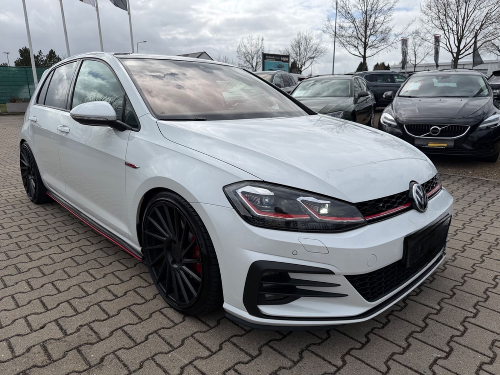 Volkswagen Golf VII 2.0 GTI Performance foto 2