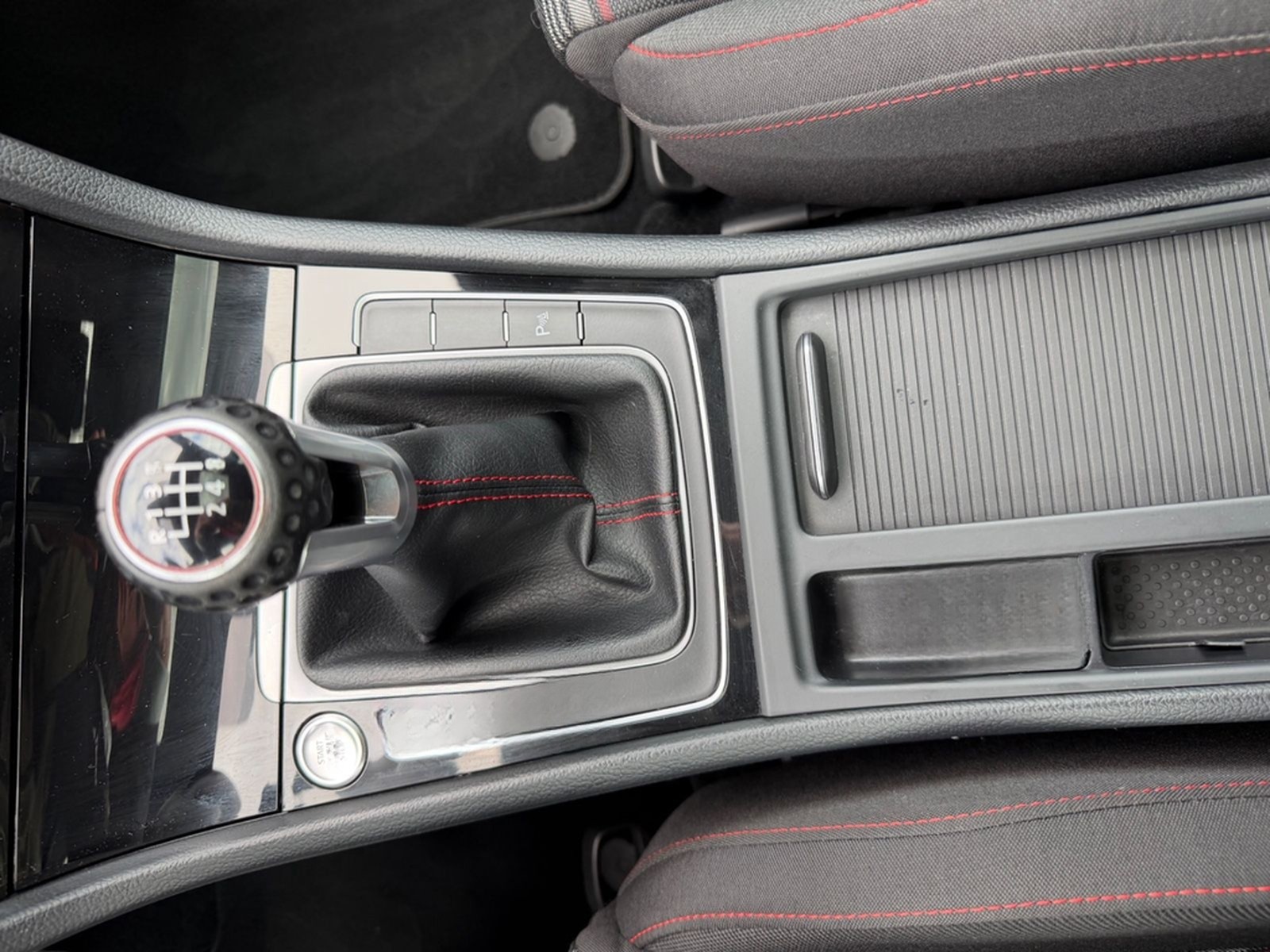 Volkswagen Golf VII 2.0 GTI Performance foto 18