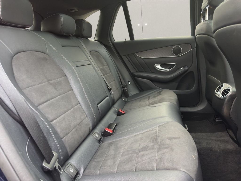 Mercedes-Benz GLC 250 d 4Matic AMG Line Panoramadach foto 12