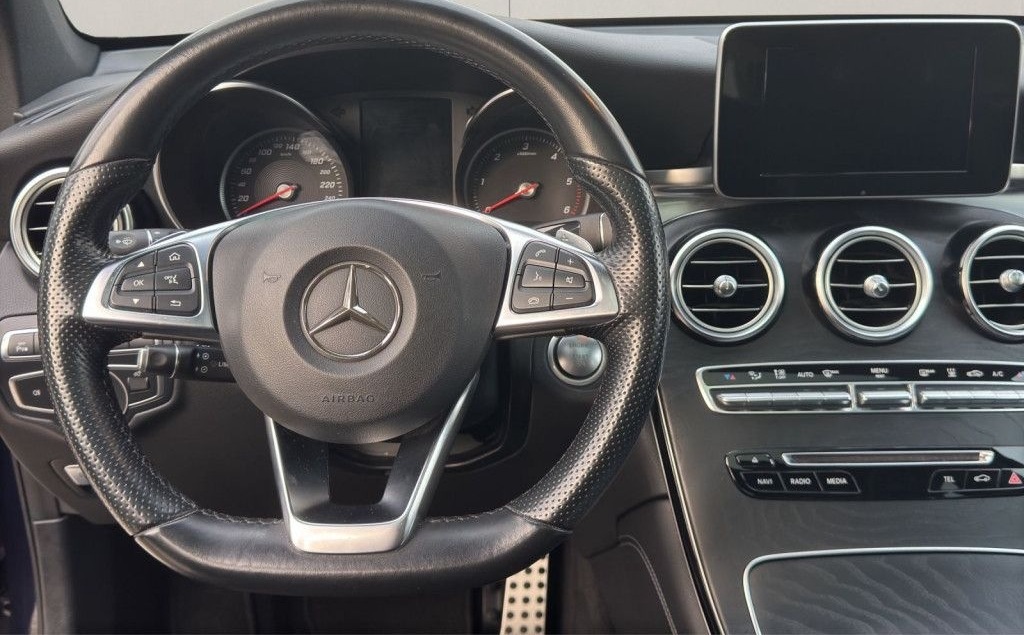 Mercedes-Benz GLC 250 d 4Matic AMG Line Panoramadach foto 13