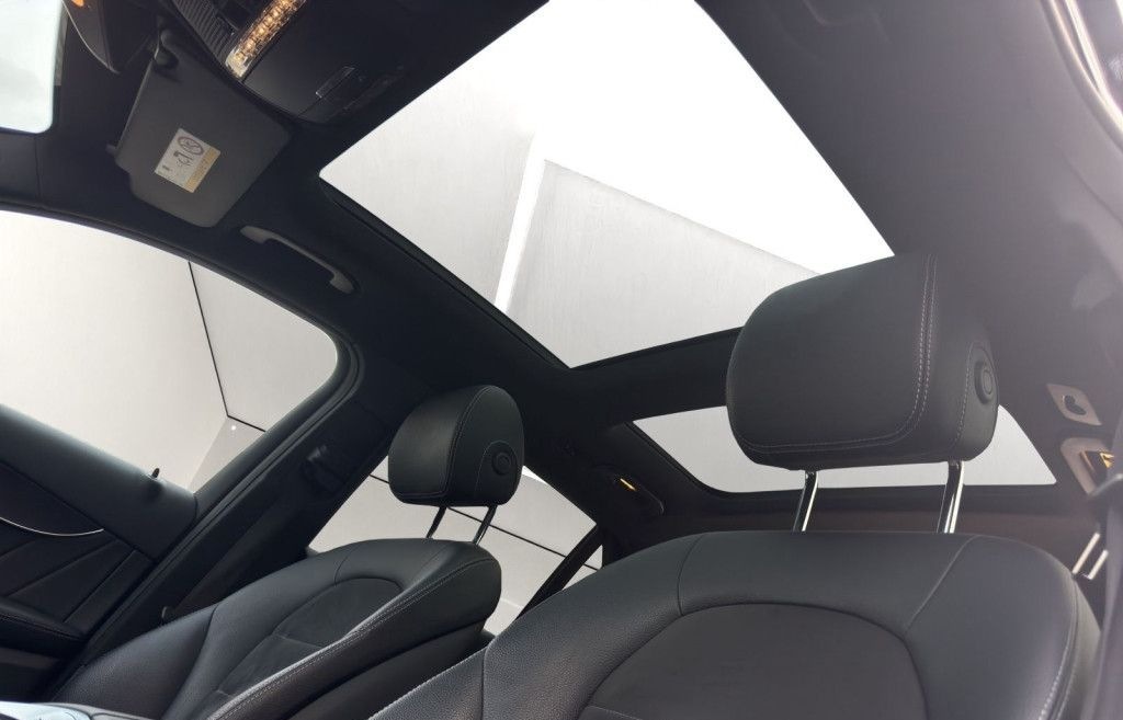 Mercedes-Benz GLC 250 d 4Matic AMG Line Panoramadach foto 16