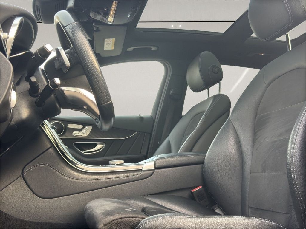 Mercedes-Benz GLC 250 d 4Matic AMG Line Panoramadach foto 9