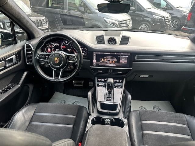 Porsche Cayenne GTS 4.0 Turbo V8 HUD PANO STDHZ ACC BOSE foto 3