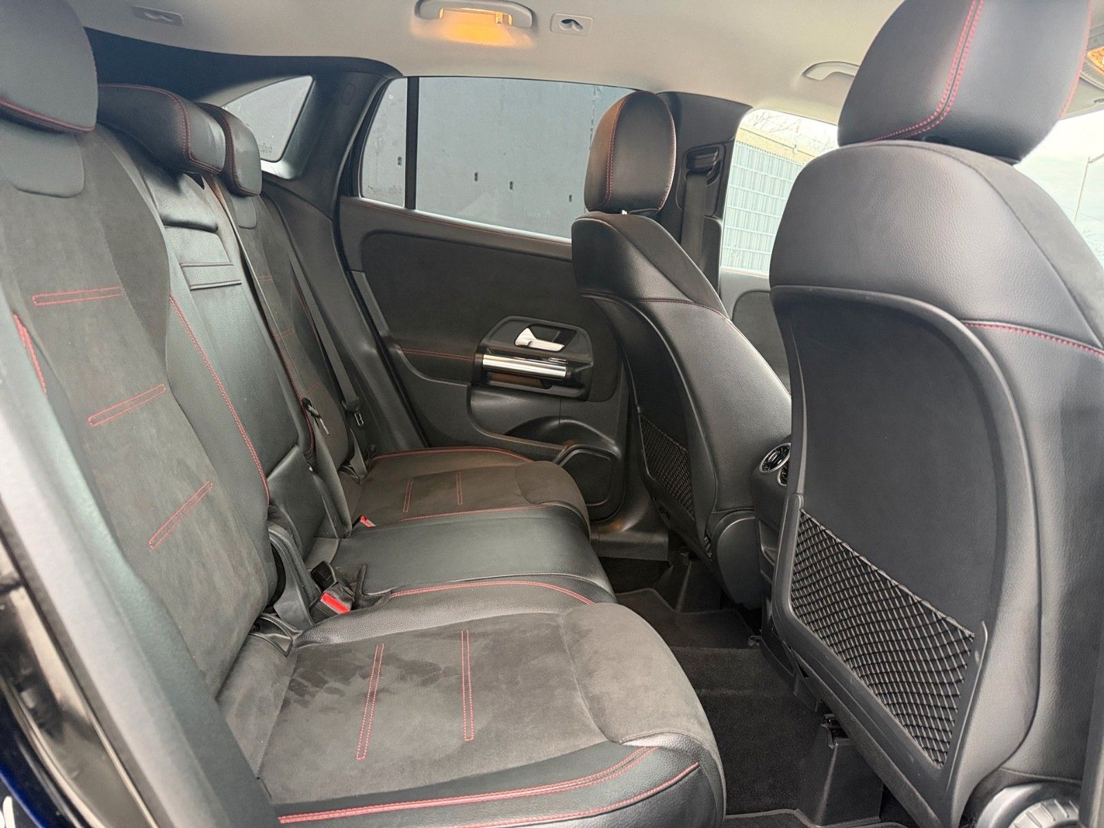 Mercedes-Benz GLA 220 d 1.Hand,AMG,Kamera,LED,Navi,SHZ foto 18