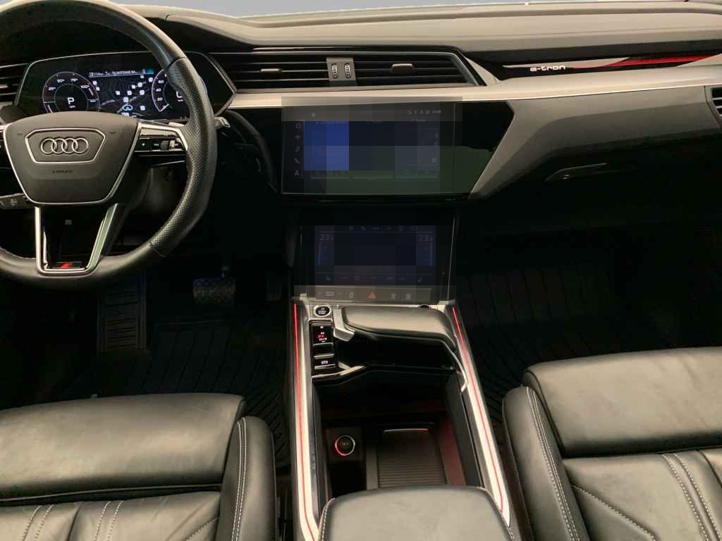 Audi e-tron advanced 55 qua S line *PANO*MATRIX*AHK* foto 13