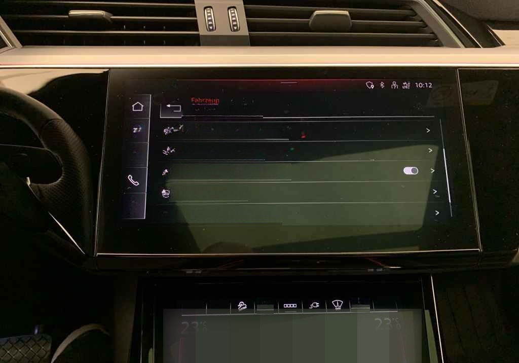 Audi e-tron advanced 55 qua S line *PANO*MATRIX*AHK* foto 17