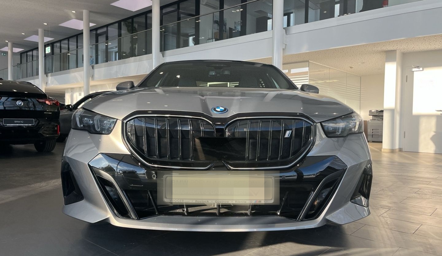 BMW i5 M Sport eDrive40/HUD/AHK/Bowers&Wilkins/Navi foto 13
