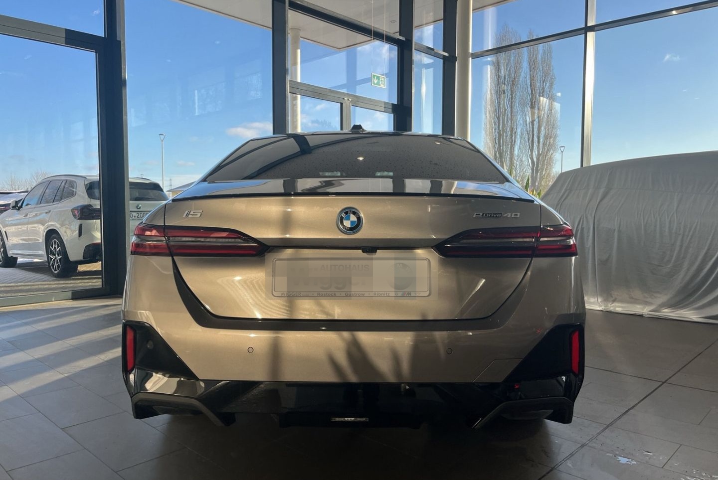 BMW i5 M Sport eDrive40/HUD/AHK/Bowers&Wilkins/Navi foto 14