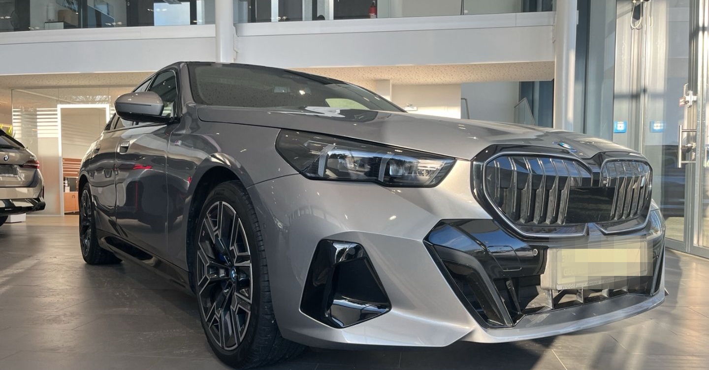 BMW i5 M Sport eDrive40/HUD/AHK/Bowers&Wilkins/Navi foto 7