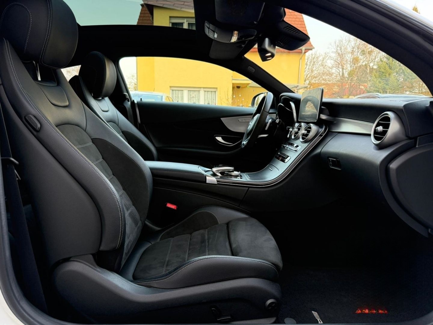 Mercedes-Benz C 180 Coupe AMG Night Edition Pano Navi Kamera L foto 13