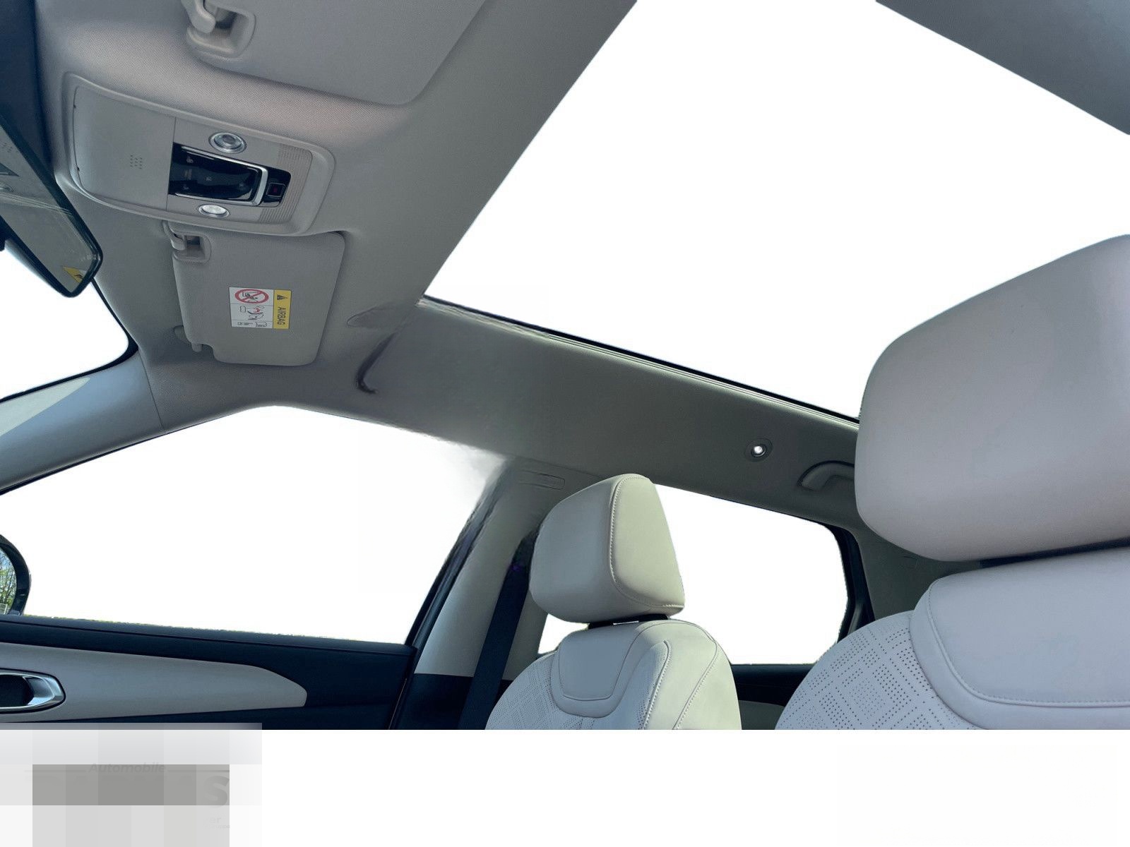 BYD Atto 2 DM-i Boost 360°-Kamera Panoramadach  foto 15