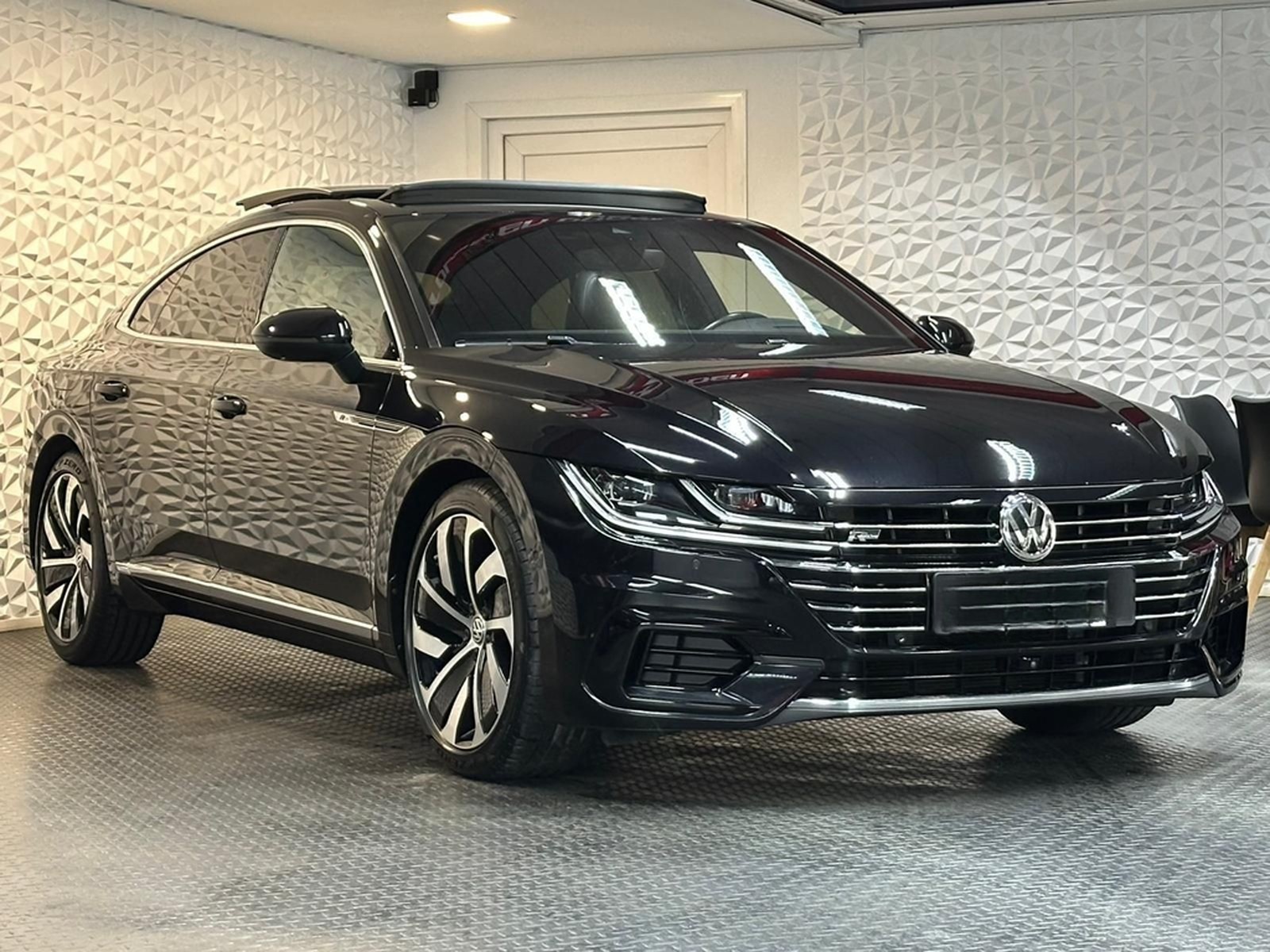 Volkswagen Arteon 2.0TSI R LINE* LED#4xSHZ#FH#SH#AHK#KEYLES foto 2
