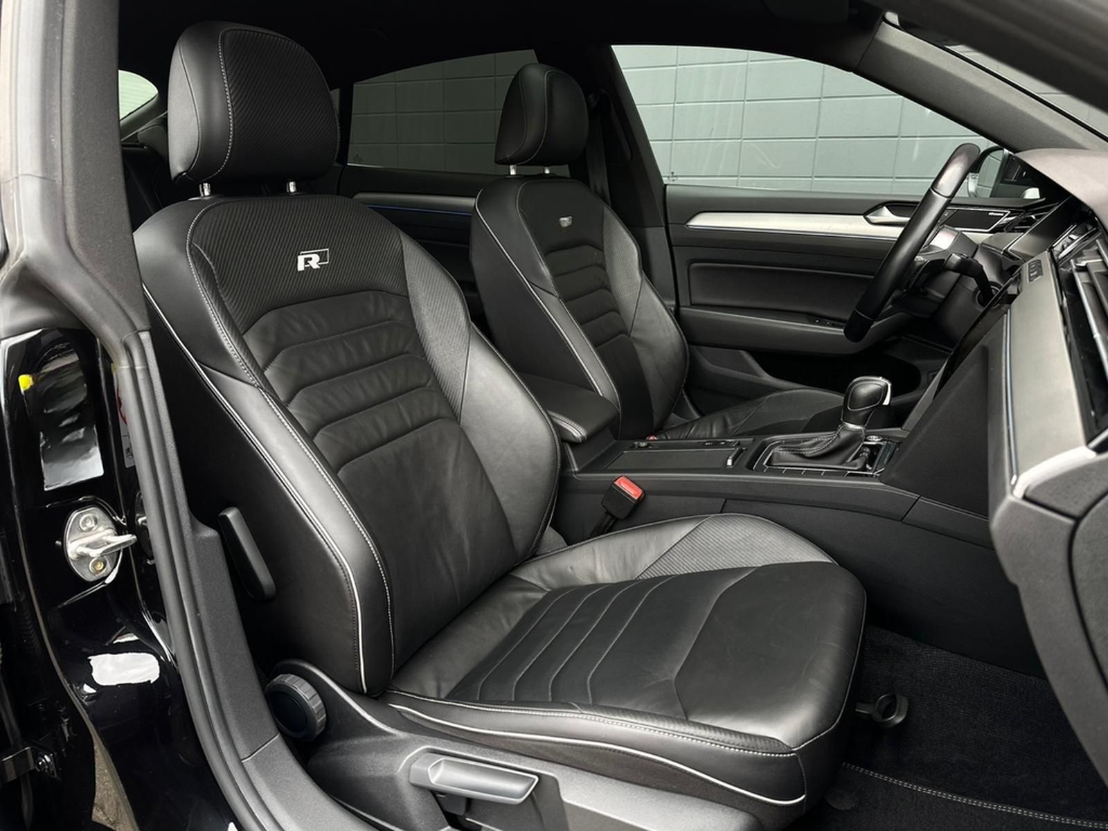 Volkswagen Arteon 2.0TSI R LINE* LED#4xSHZ#FH#SH#AHK#KEYLES foto 17