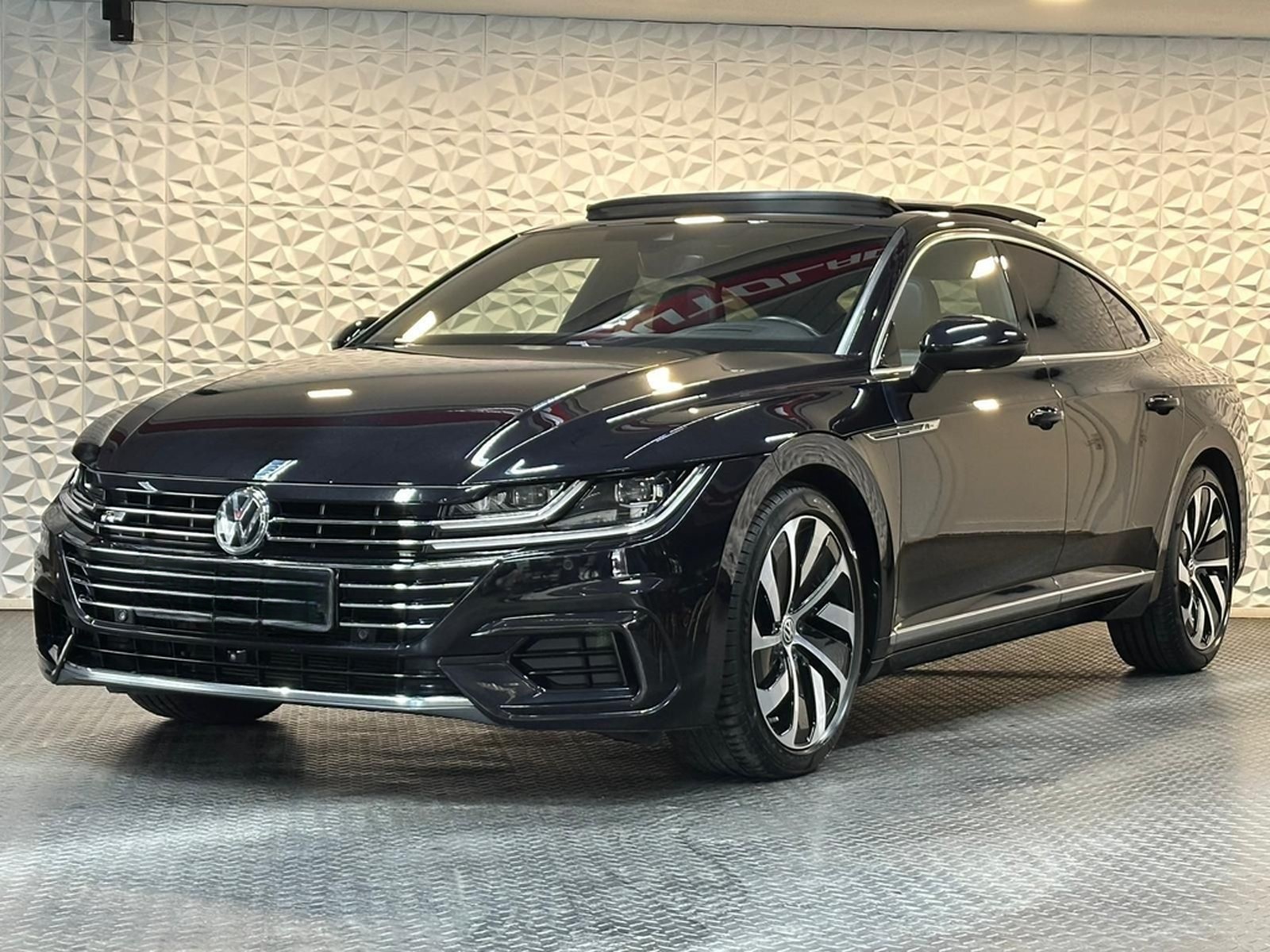 Volkswagen Arteon 2.0TSI R LINE* LED#4xSHZ#FH#SH#AHK#KEYLES foto 4