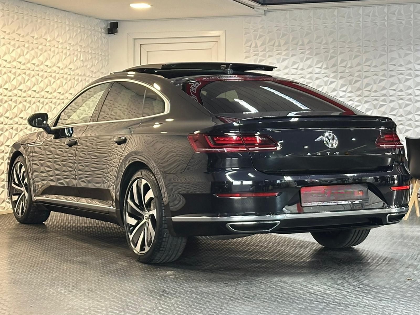 Volkswagen Arteon 2.0TSI R LINE* LED#4xSHZ#FH#SH#AHK#KEYLES foto 5