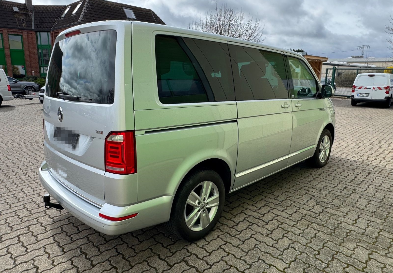 Volkswagen T6 Multivan 2.0 TDI Generation Six/Standhzg./AHK foto 2