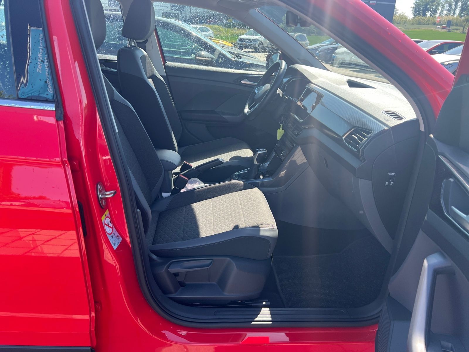 Volkswagen T-Cross 1.5TSI Style DSG Navi LED Kamera foto 13