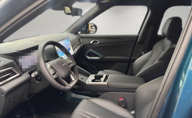 BYD ATTO 2 1.5 DM-i Boost/LED/Panorama/Navi/360 Kame foto 5