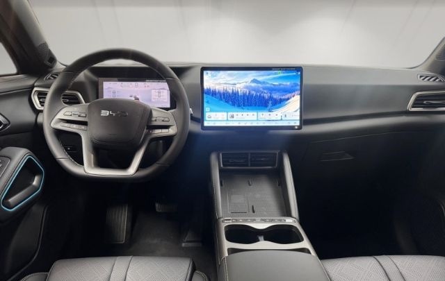 BYD ATTO 2 1.5 DM-i Boost/LED/Panorama/Navi/360 Kame foto 8