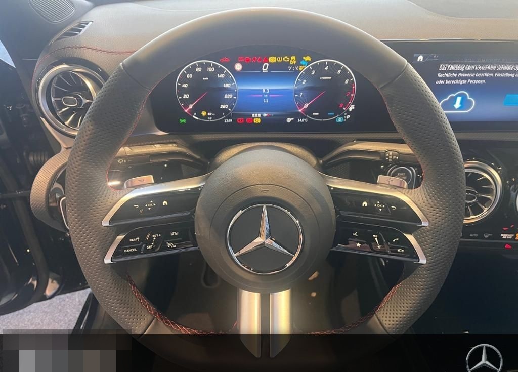 Mercedes-Benz CLA 200 Coupé AMG+NIGHT+MULTIBEAM+19''+KAMERA+ foto 12