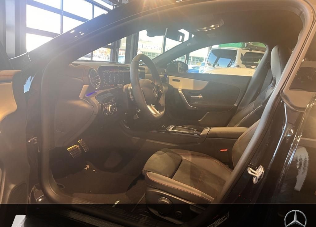 Mercedes-Benz CLA 200 Coupé AMG+NIGHT+MULTIBEAM+19''+KAMERA+ foto 3