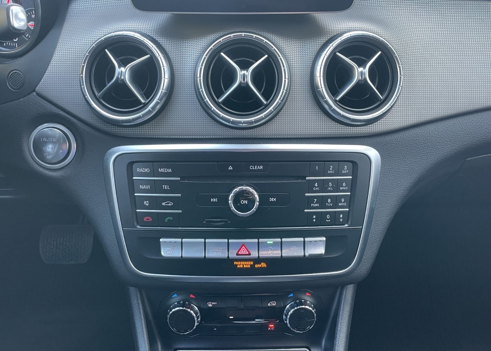 Mercedes-Benz CLA 200 Shooting Brake DCT**AHK**KAMERA**NAVI** foto 13