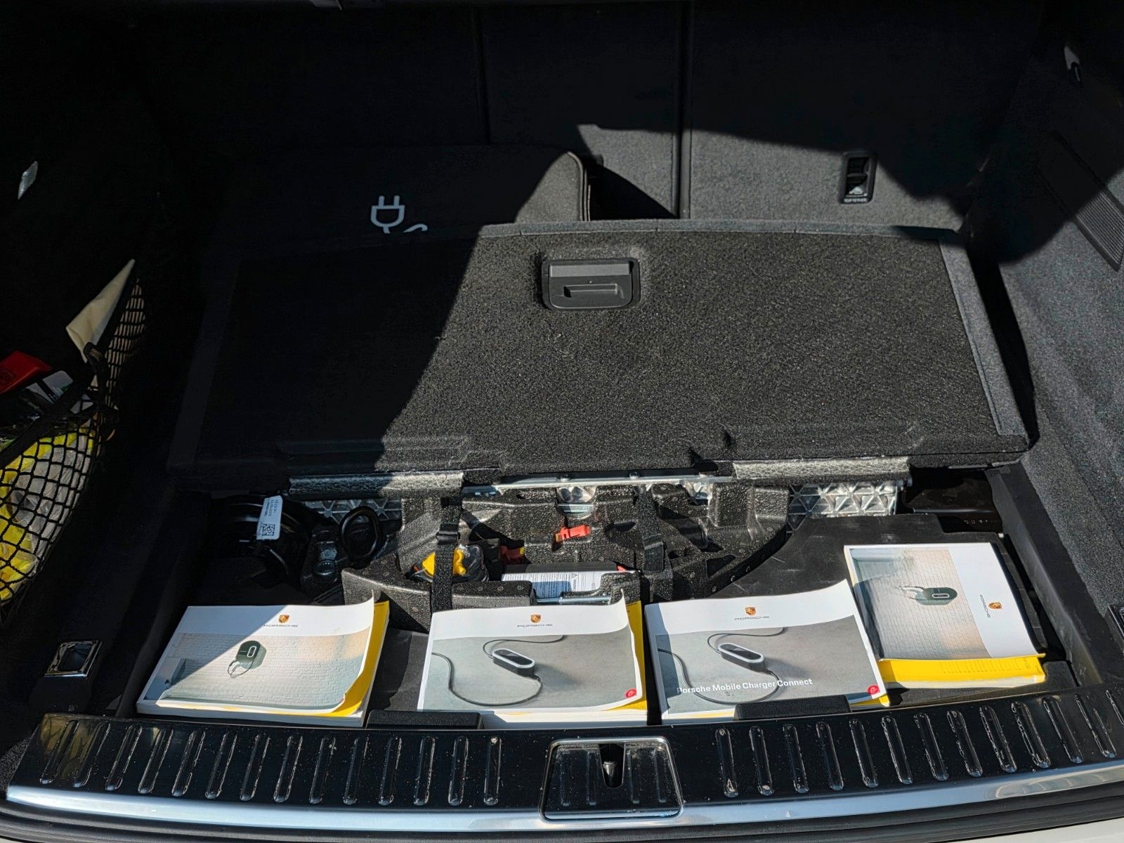 Porsche CAYENNE E-HYBRID PANO LUFT SPORT CHRONO BT foto 19