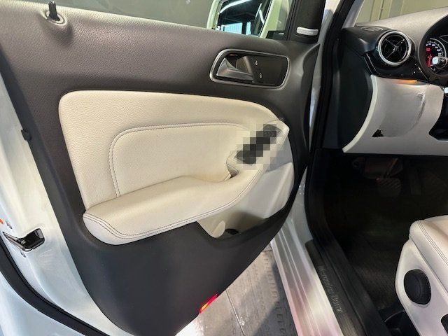 Mercedes-Benz B 180 7G-DCT  Sound/CD/SHZ/Garmin/AHK/Tempo/LED foto 12