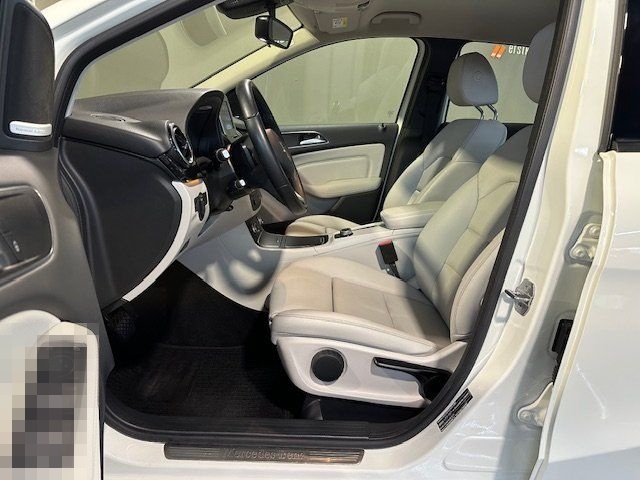 Mercedes-Benz B 180 7G-DCT  Sound/CD/SHZ/Garmin/AHK/Tempo/LED foto 8